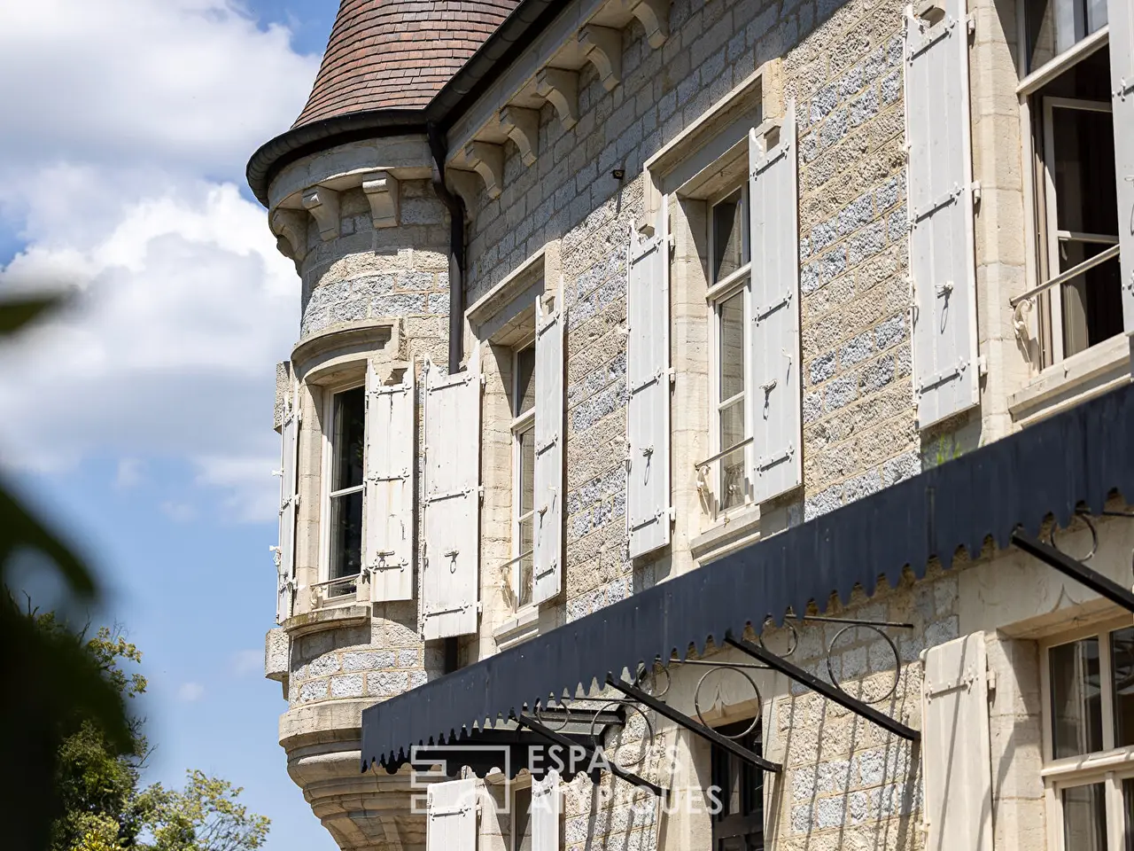 Majestic Château Embodying Unrivaled Historic Splendor